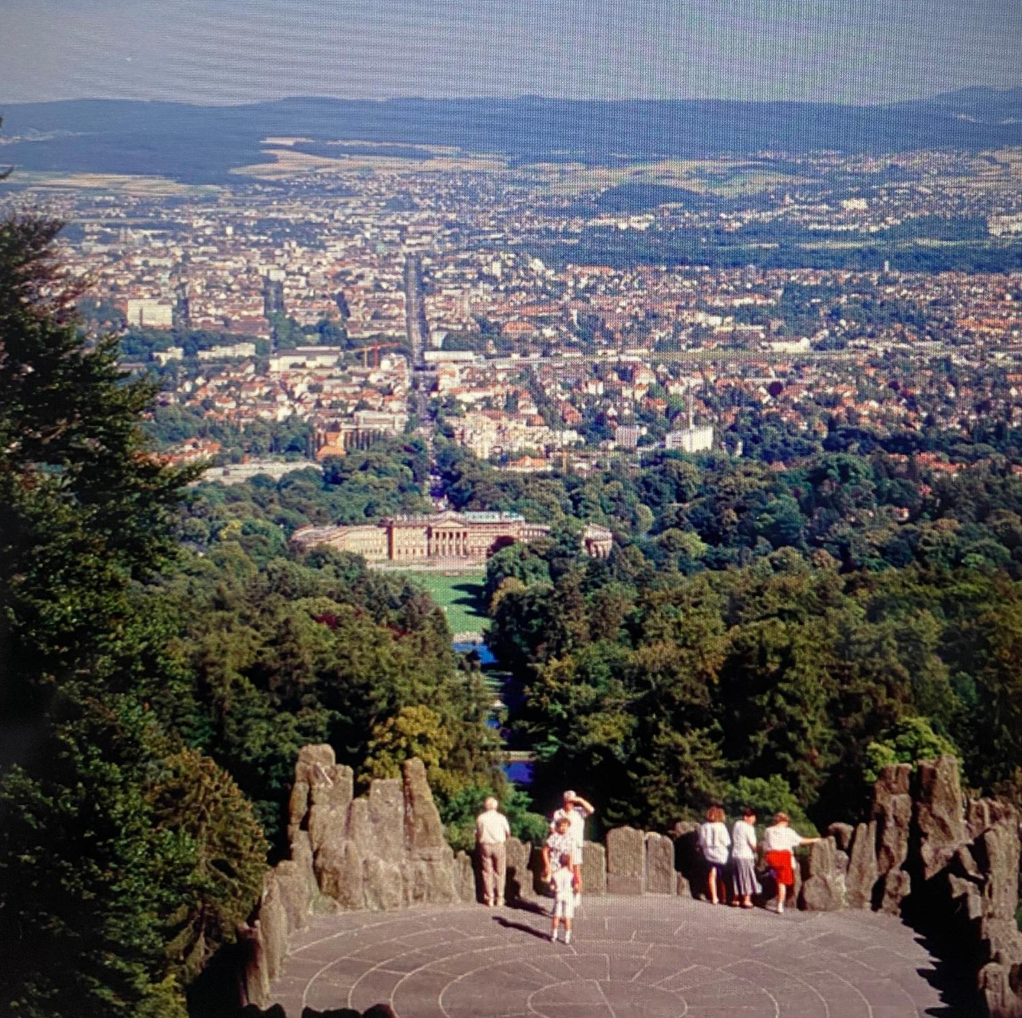 Apartment Mit Blick Auf Herkules Mit Parkplatz Kassel Eksteriør bilde